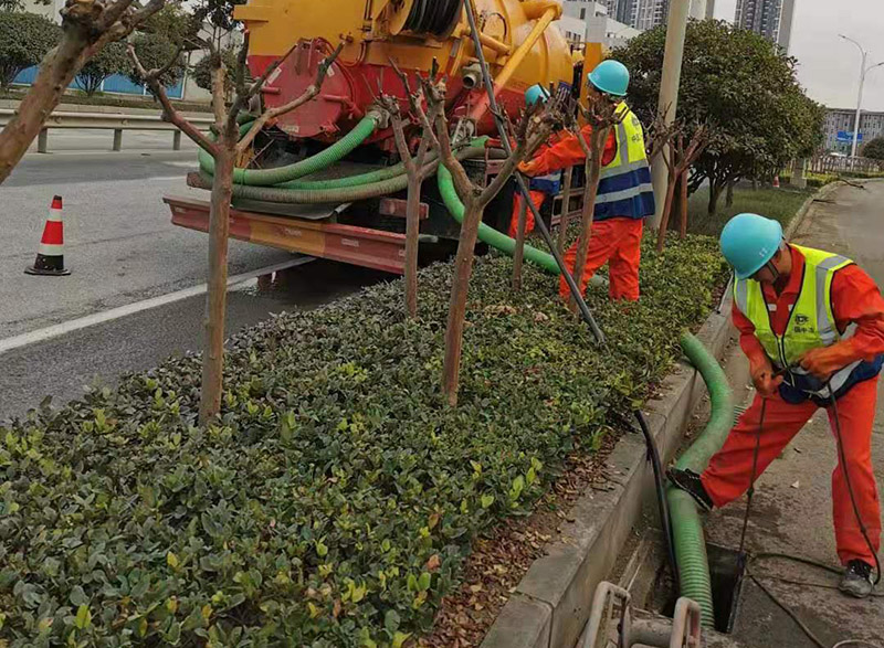 岳西市政管道清淤